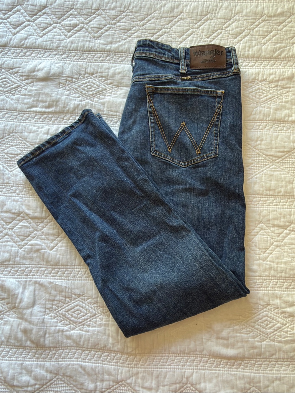 Wrangler Men’s Blue Straight Leg Jeans 34 x 30